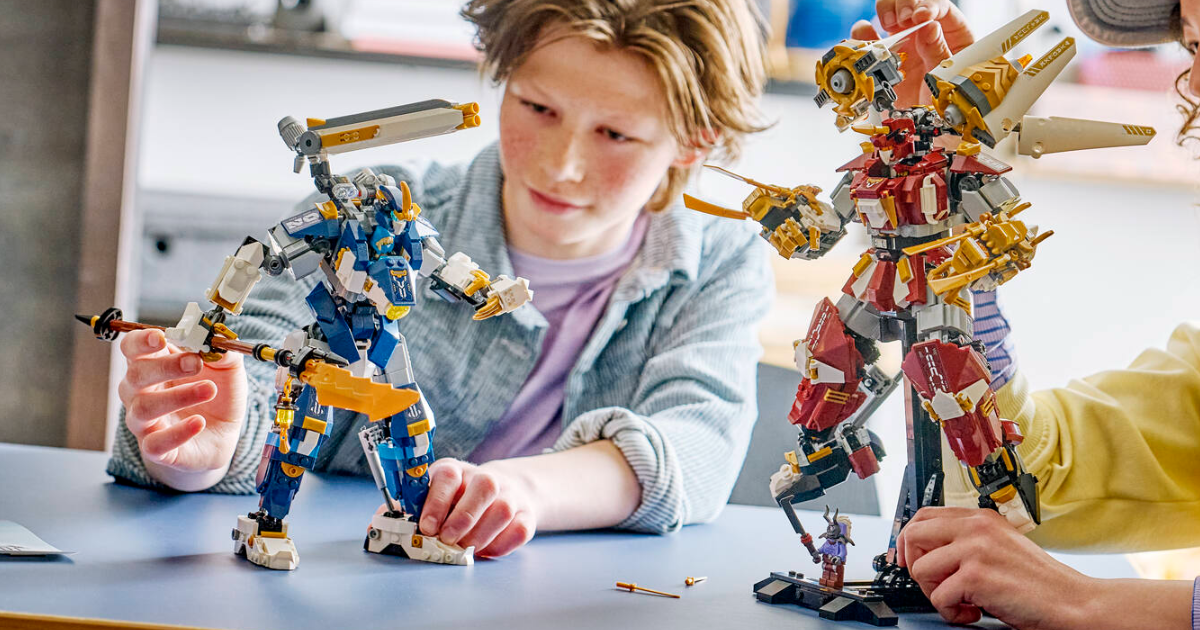 LEGO NINJAGO 71870 The Twin Titan Mechs Unleashed: Kai & Nya Pilot New Mechs, Featuring Jin & Mira Face Swaps!