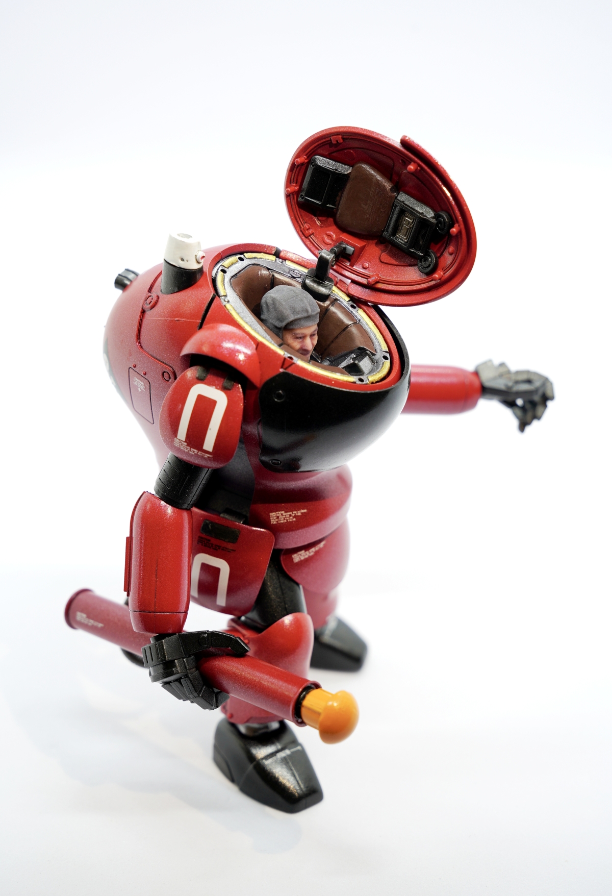 荒野を駆ける孤高の狼！「ACID RAIN WORLD」より1/18スケール