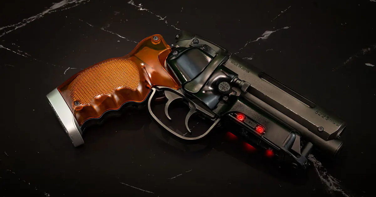 BellFine『ブレードランナー 2049』デッカードブラスター 1/1プラモデル！130パーツで名銃を再現