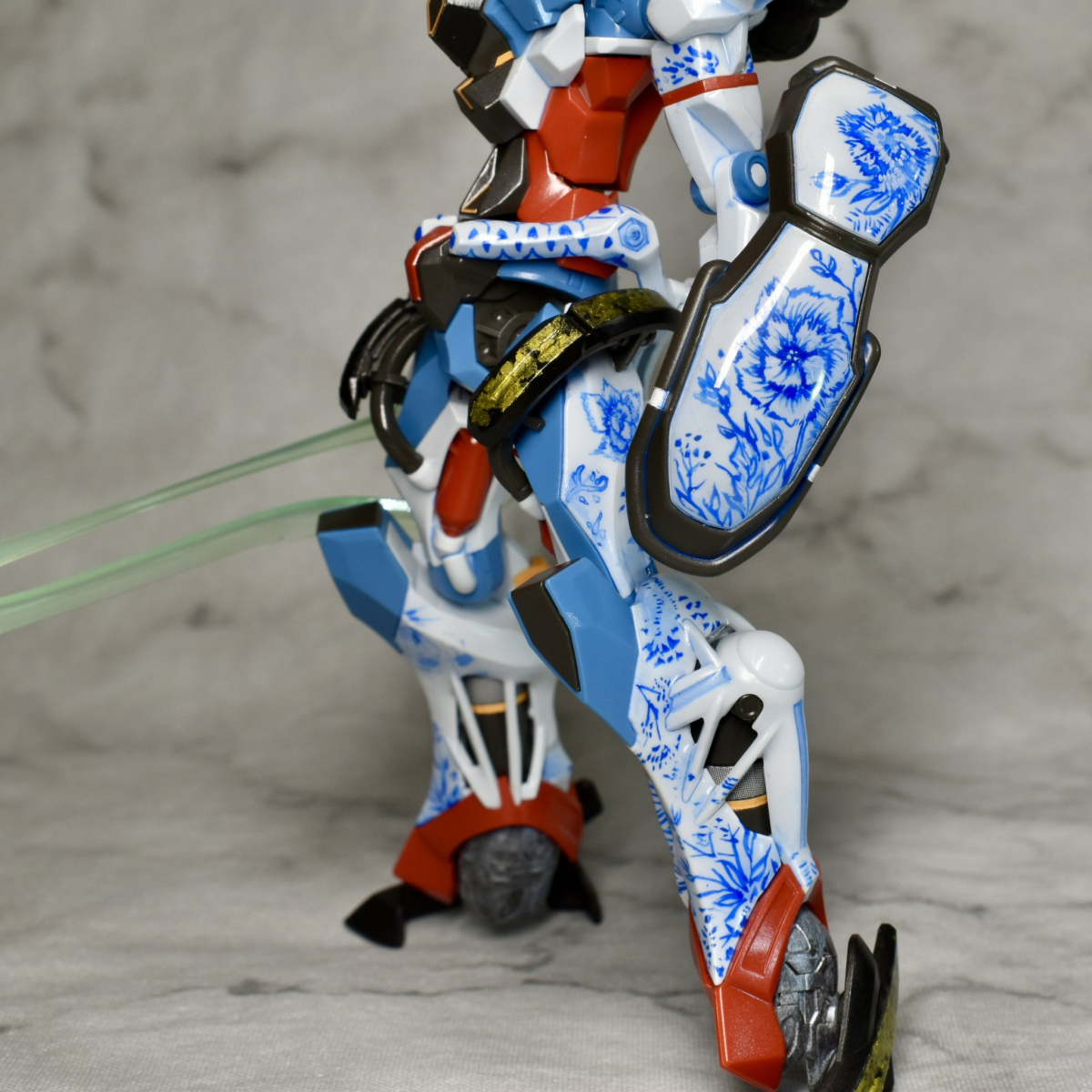 まるで箱絵から飛び出してきた！」MGジェガンを歴戦の勇士に仕上げた