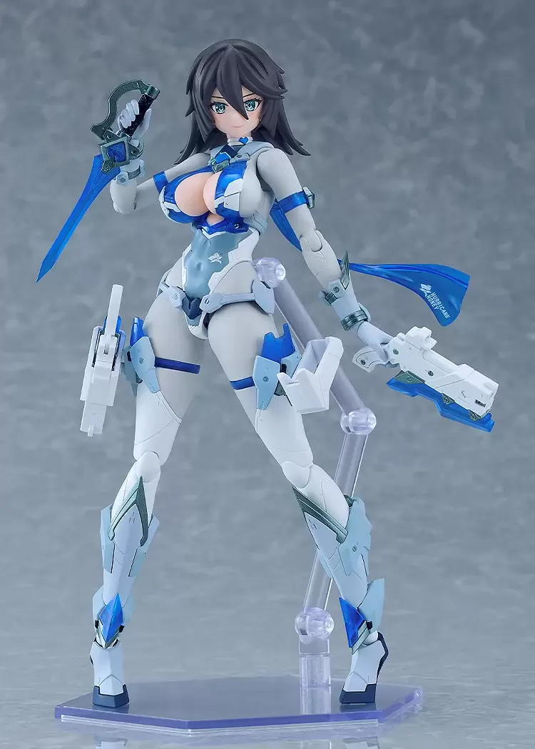 ライザのアトリエ『PLAMATEA ライザリン・シュタウト』初の組み立て