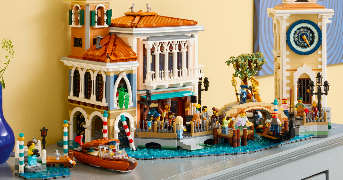 LEGO Icons 11388 Venetian Neighborhood Features a Playable Street Piano and Modular Canal Display