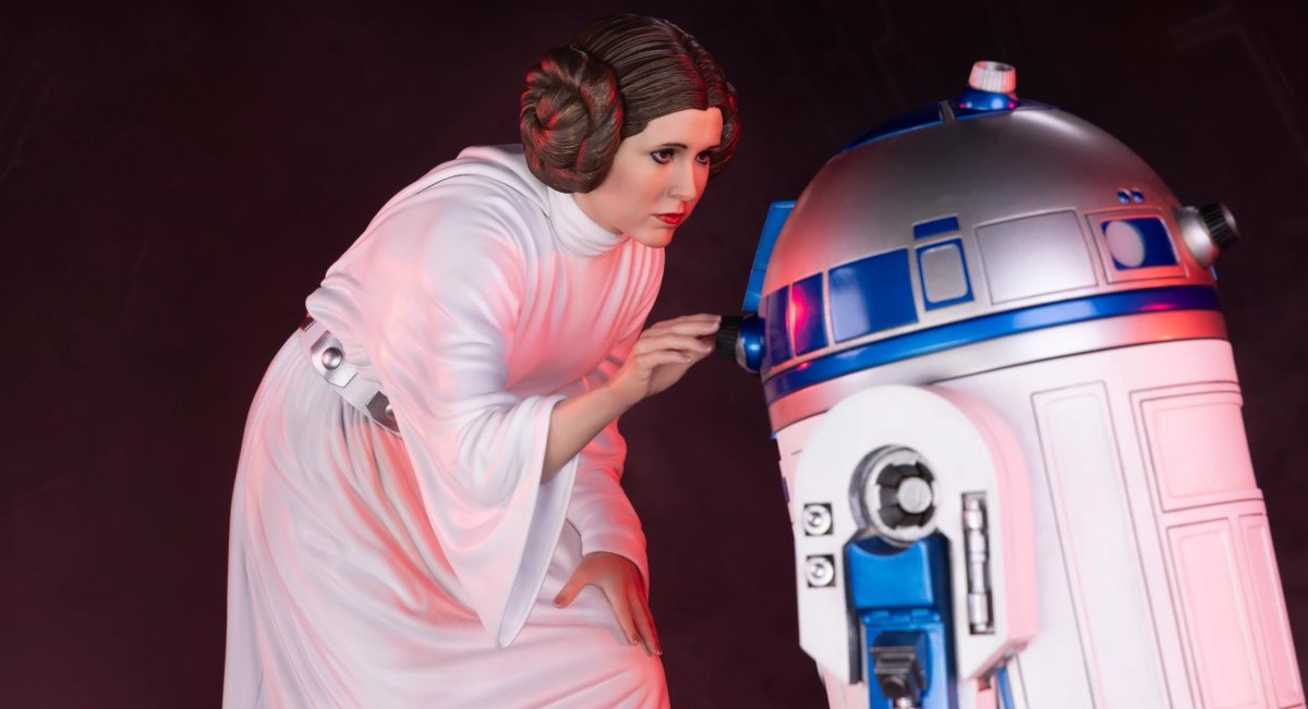 Premium Collectibles Studio『スター・ウォーズ』レイア姫 1/3スケールスタチュー！R2-D2に設計図を託す伝説の場面を再現
