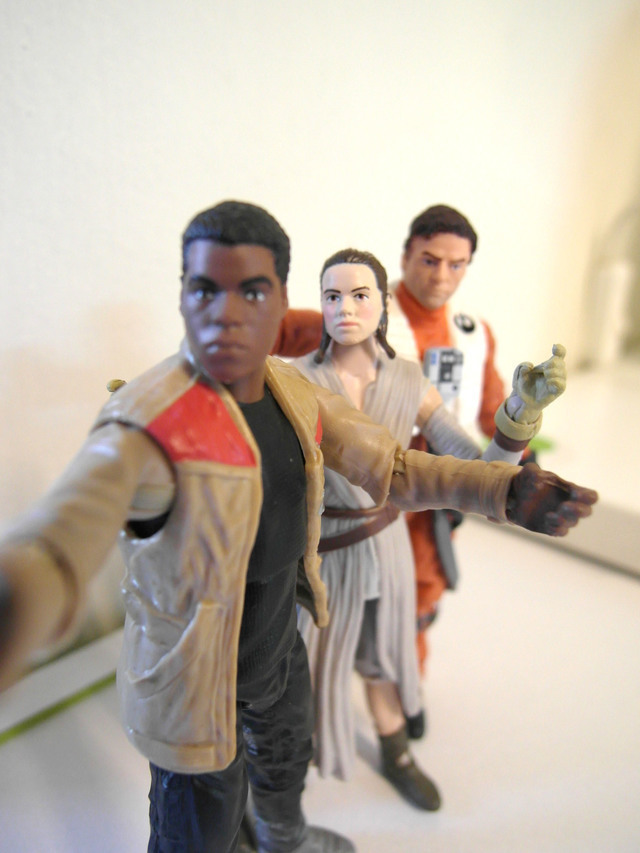 【玩具人。Cookie's Toys Guy。投稿】星際大戰 黑標 3.75 吋 Rey、Finn、Poe Dameron