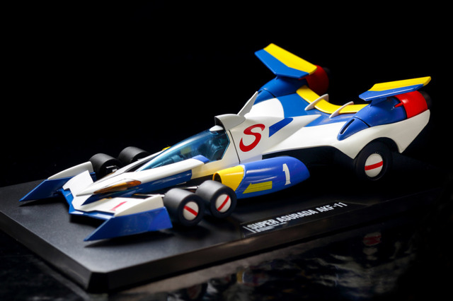 【玩具人。呂岳修 。投稿】MegaHouse 閃電霹靂車 超級阿斯拉 AKF-11 開箱分享