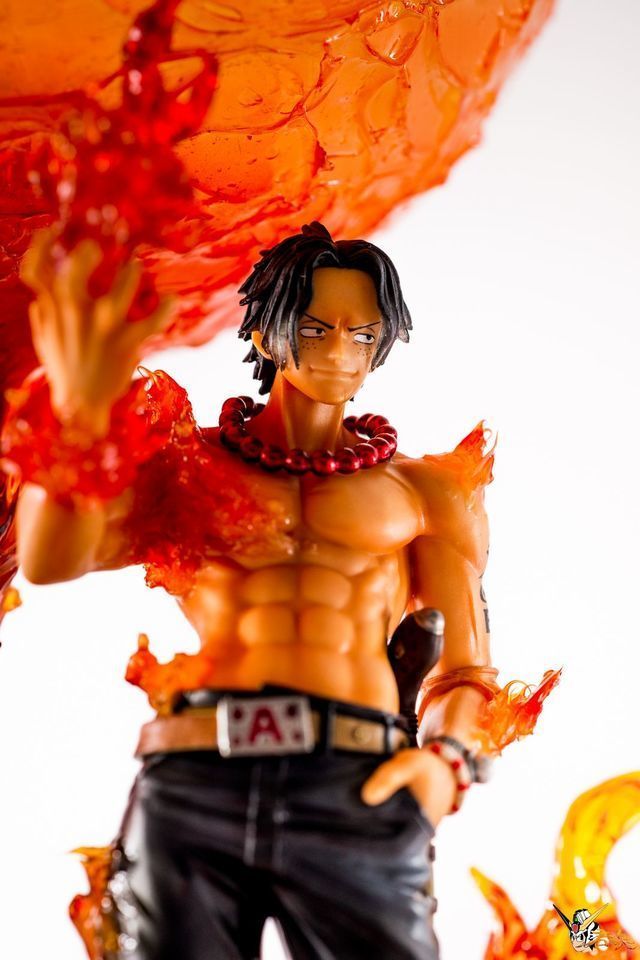 【玩具人。君魂。投稿】海賊王 Figuarts Zero 5 周年紀念版 艾斯 炎帝 大炎戒 場景地台