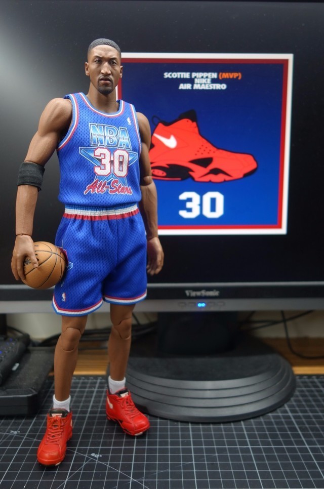 【玩具人urh28投稿】訂製的1/6 1994 NBA All-Star Game球衣 & Nike Air Maestro(搭配Enterbay Pippen)