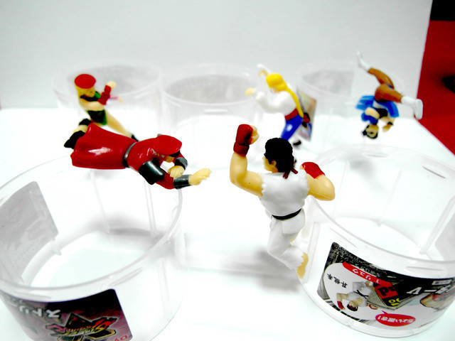 【玩具人。Cookie's Toys Guy。投稿】Street Fighter × dydo 快打旋風5 杯緣子 