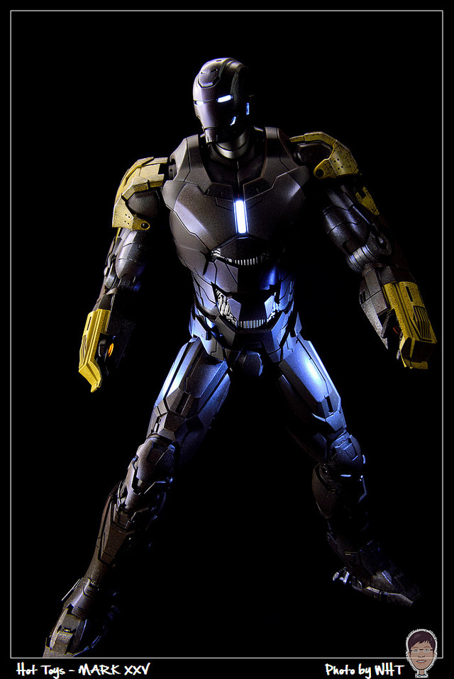 【玩具人。黑色北極熊。投稿】Hot Toys 馬克25 先鋒 開箱分享