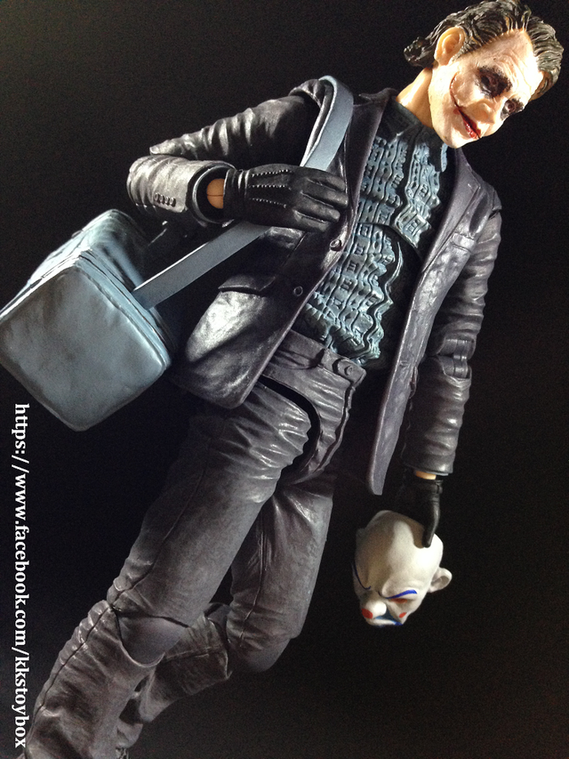 【玩具人。KK玩具箱。投稿】MAFEX 小丑 銀行搶匪版 The Joker Bank Robber Ver. 開箱評測