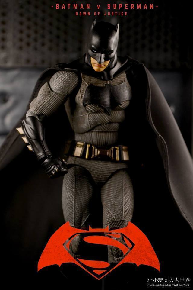 【小小玩具大大世界。投稿】[玩評] Mafex No.017 Batman  (BvS Part 2)