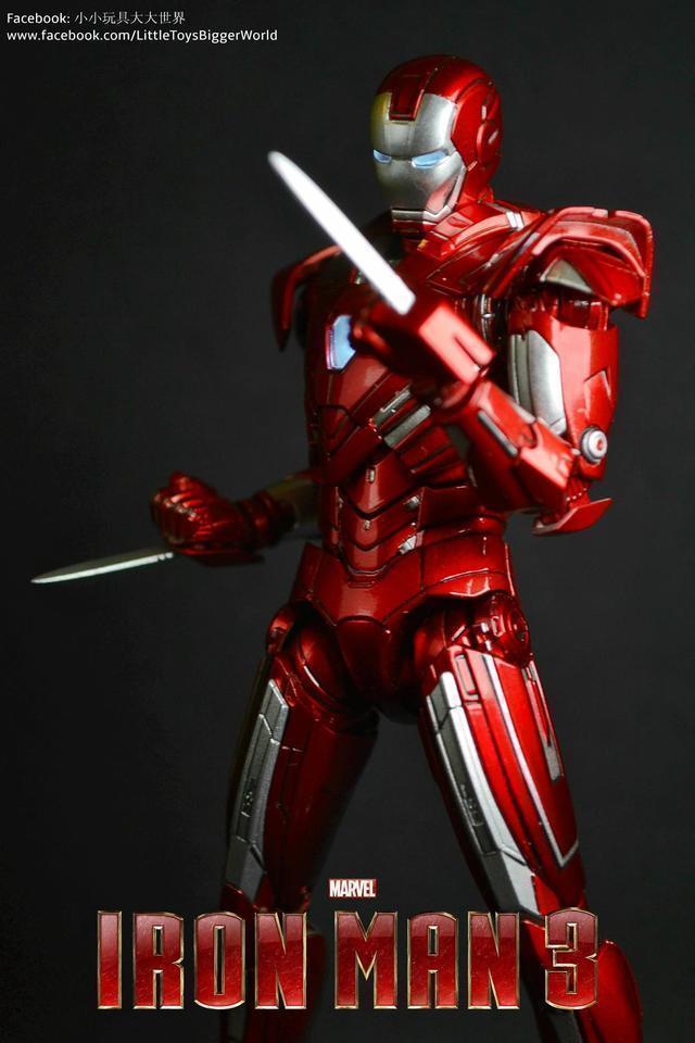 【小小玩具大大世界。投稿】[玩評] Comicave Studios Ironman MK33 Silver Centurion (銀色百夫長)